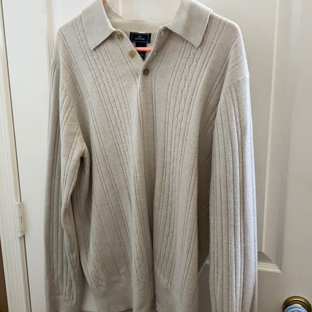 FINAL MARKDOWN Men’s dockers sweater large